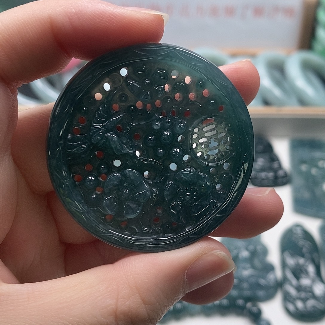 翡翠未镶嵌颈饰20 翡翠A货挂件