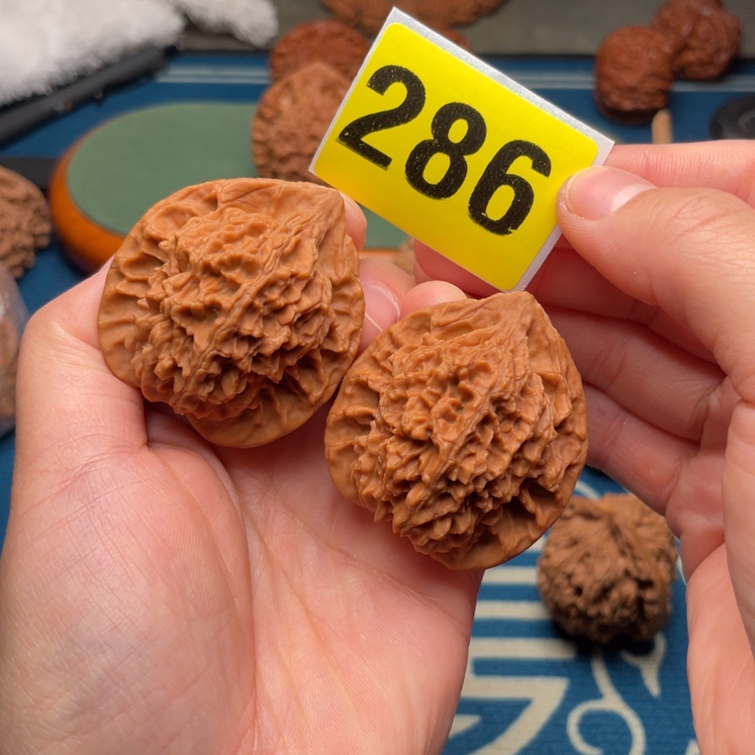 把件文玩核桃42龙纹286号