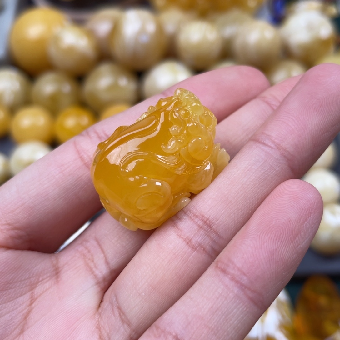 蜜蜡未镶嵌珠宝奇石微瑕