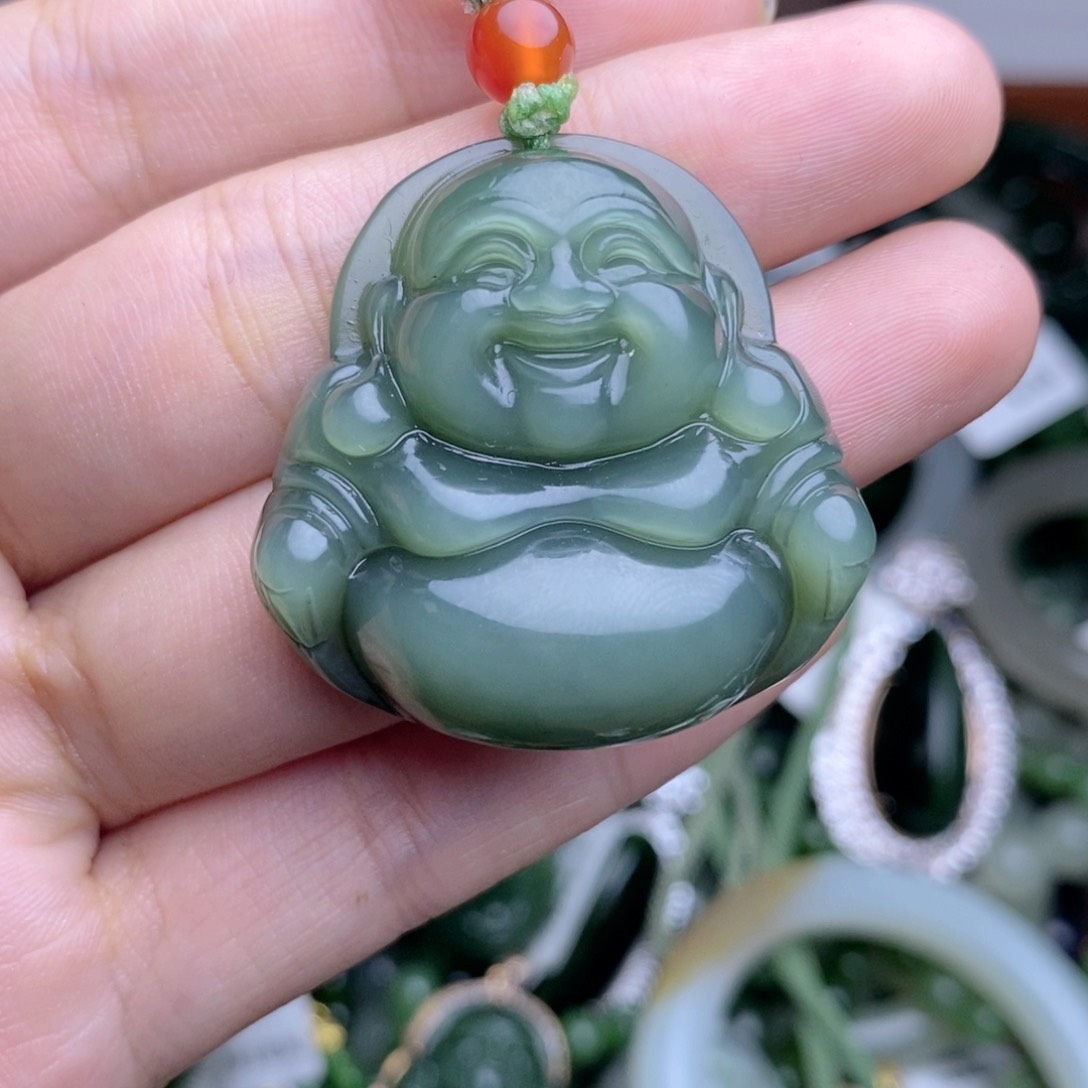 和田玉（碧玉）未镶嵌颈饰