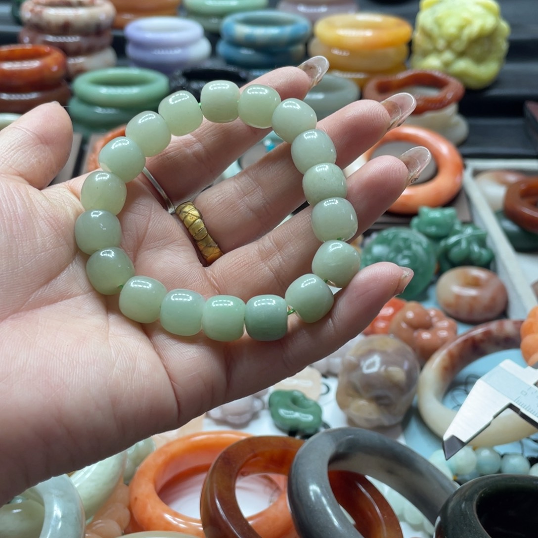 石英质玉手镯合金