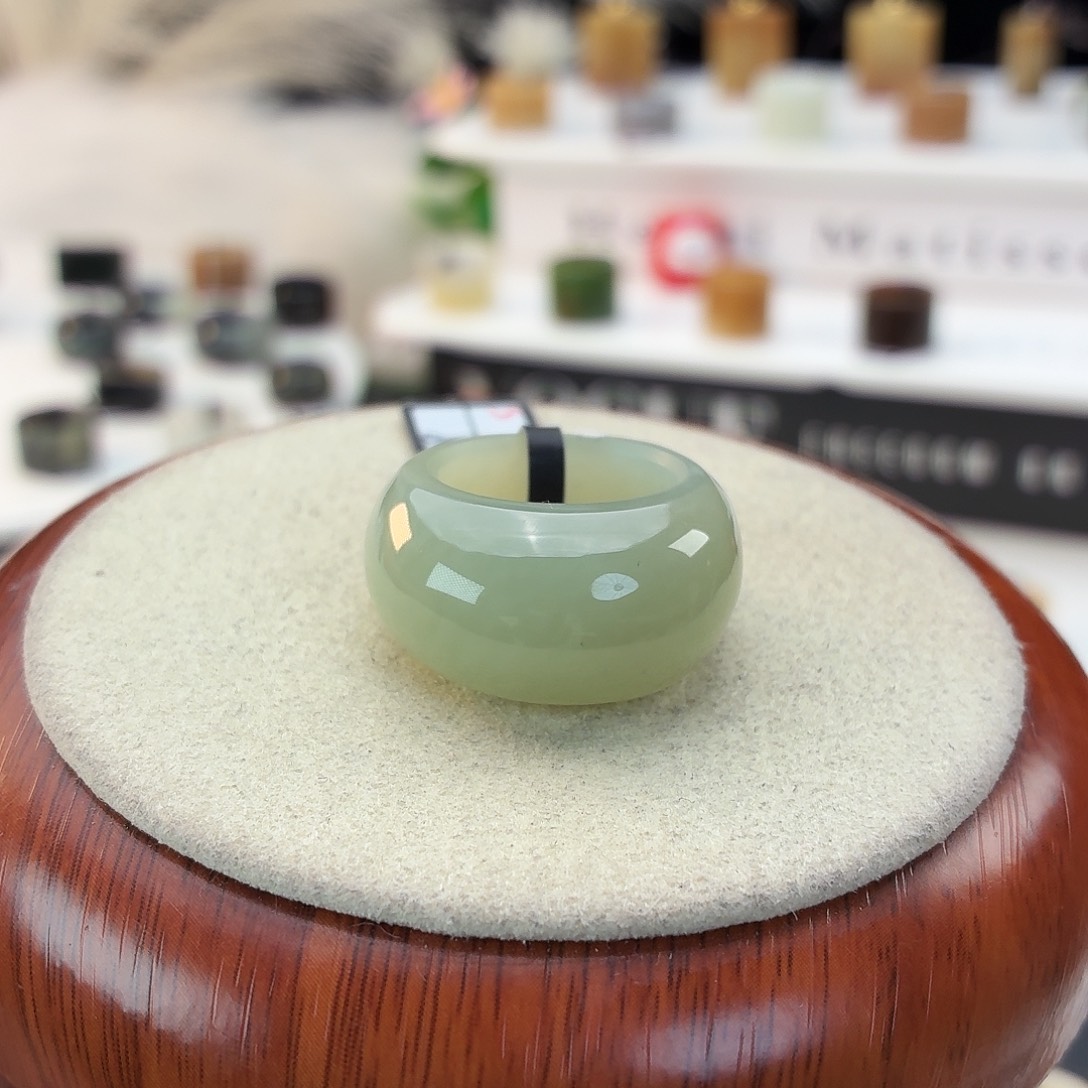 和田玉未镶嵌戒指i96奶蓝馒头18.0mm