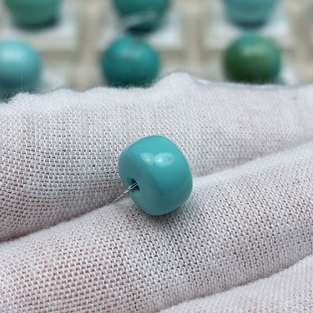 绿松石未镶嵌配饰?****丘