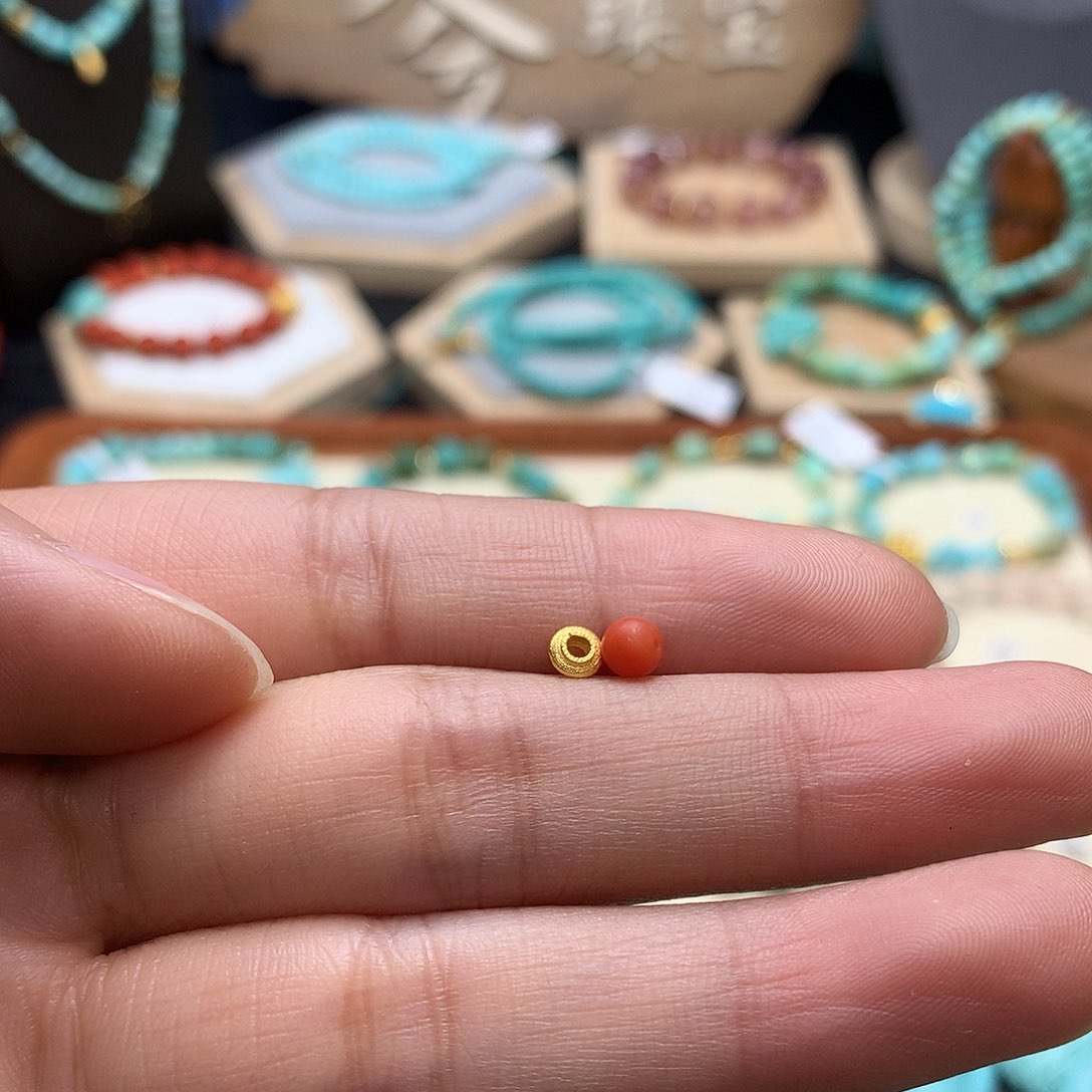 南红玛瑙挂件未镶嵌一**痣