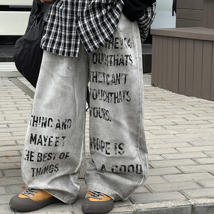 美式街头高级感涂鸦字母牛仔裤男童高街做旧小众直筒宽松阔腿裤男