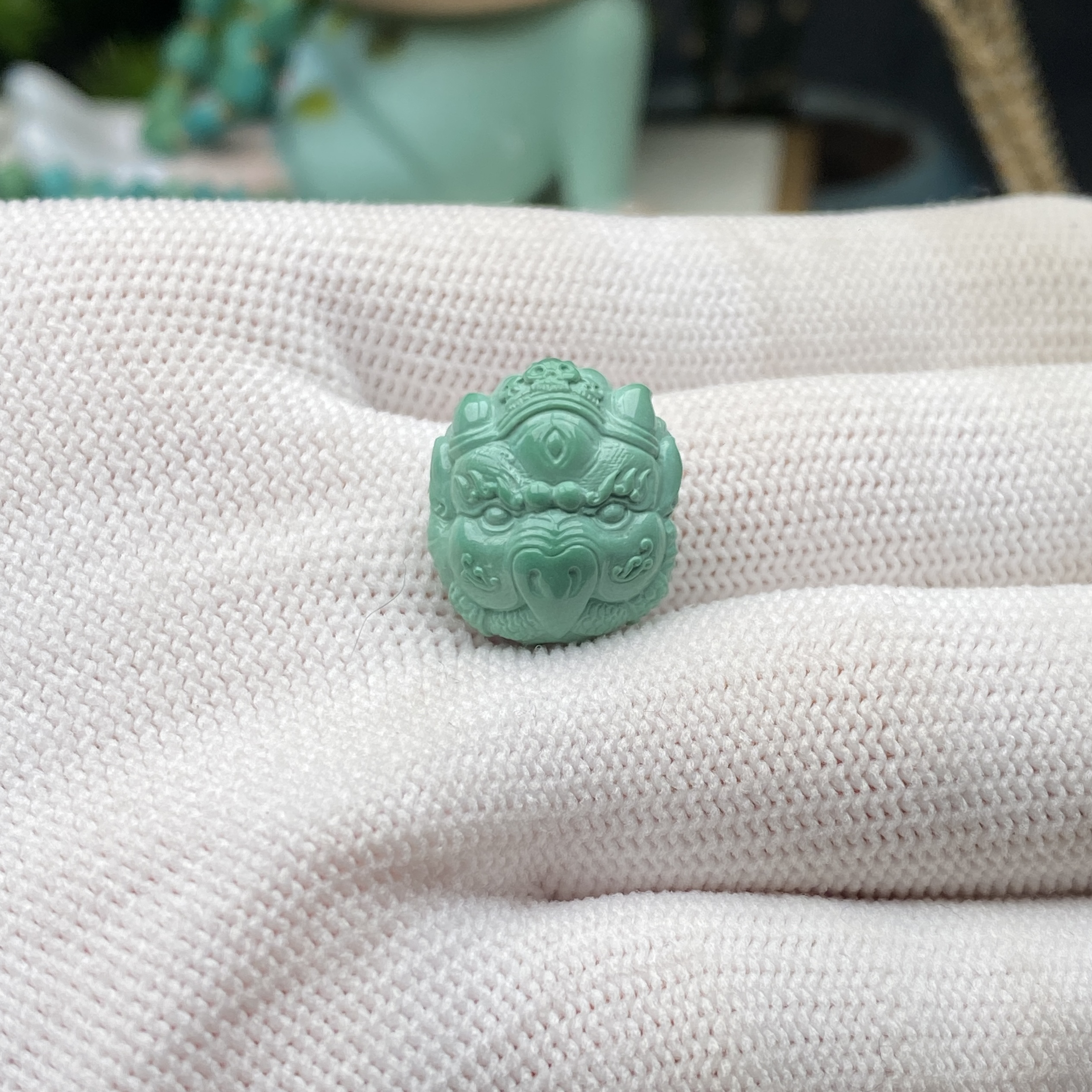 天然原矿无水无油绿松石配饰精工雕刻鲲鹏尺寸14.4✖️16.2✖️9.8