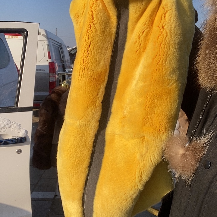 狐狸毛狐狸毛獭兔毛柠檬黄马甲不退不换福利款