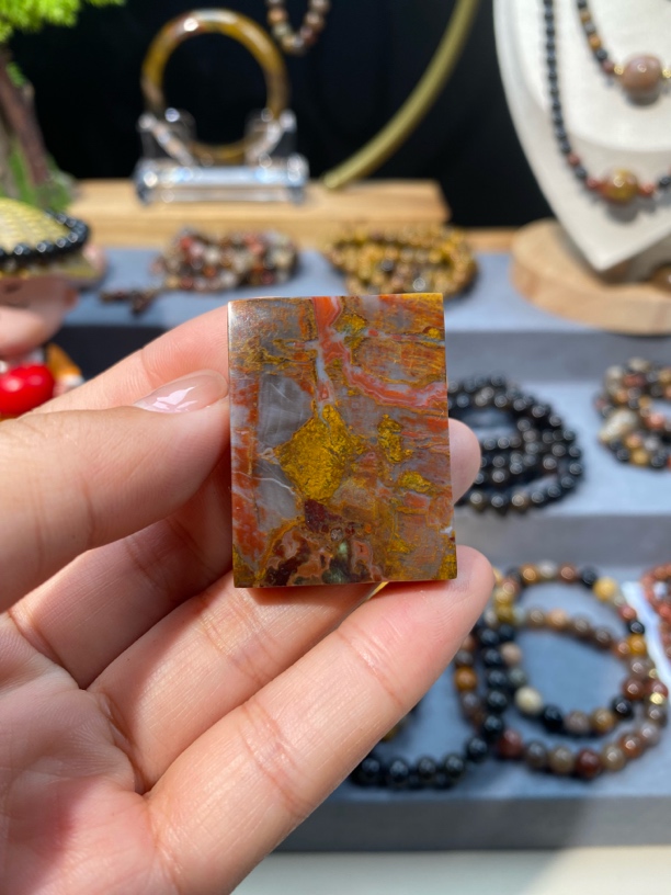 天然北票树化玉吊坠