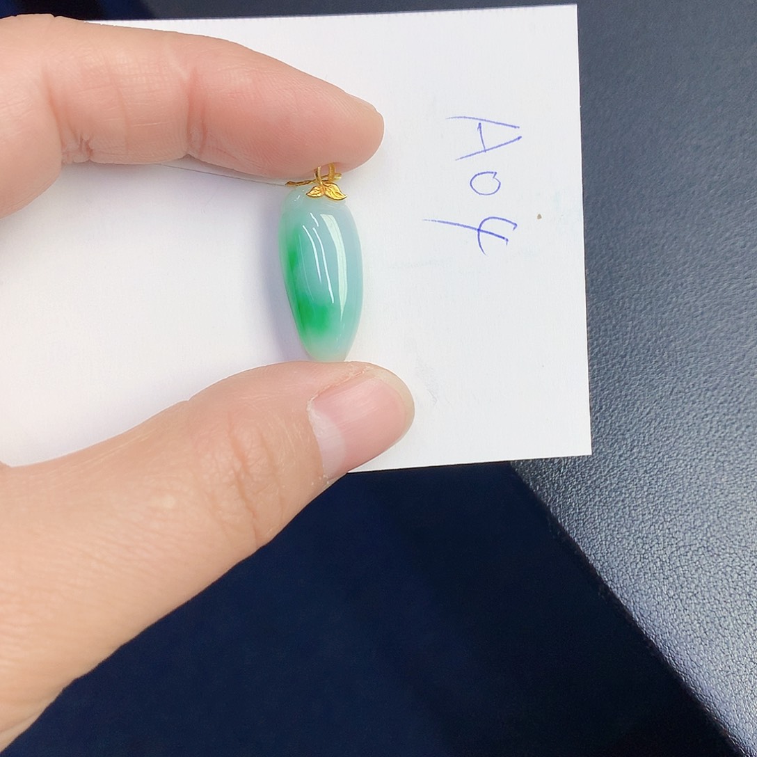 【闪购商品】翡翠颈饰18K金镶嵌000000000