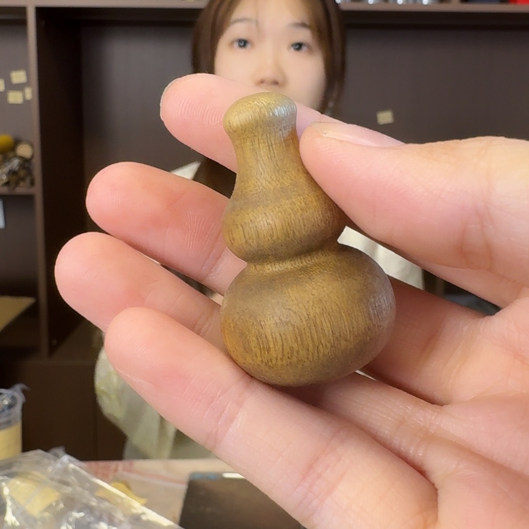 沉香碎屑沉香2号达拉干树心油块料