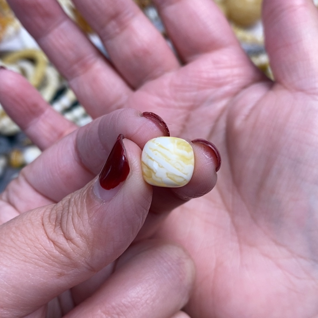 琥珀裸石未镶嵌虎皮纹老型单珠11×10