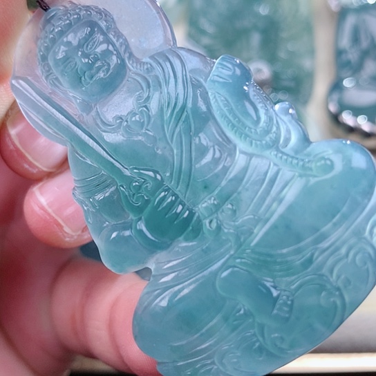 【闪购商品】翡翠颈饰未镶嵌天然翡翠