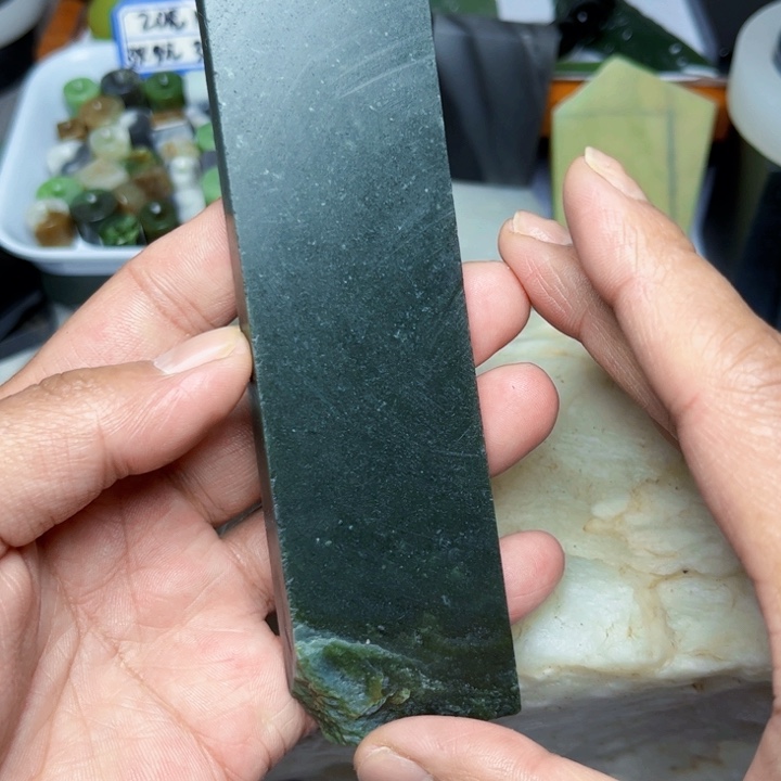 未镶嵌和田玉珠宝半成品
