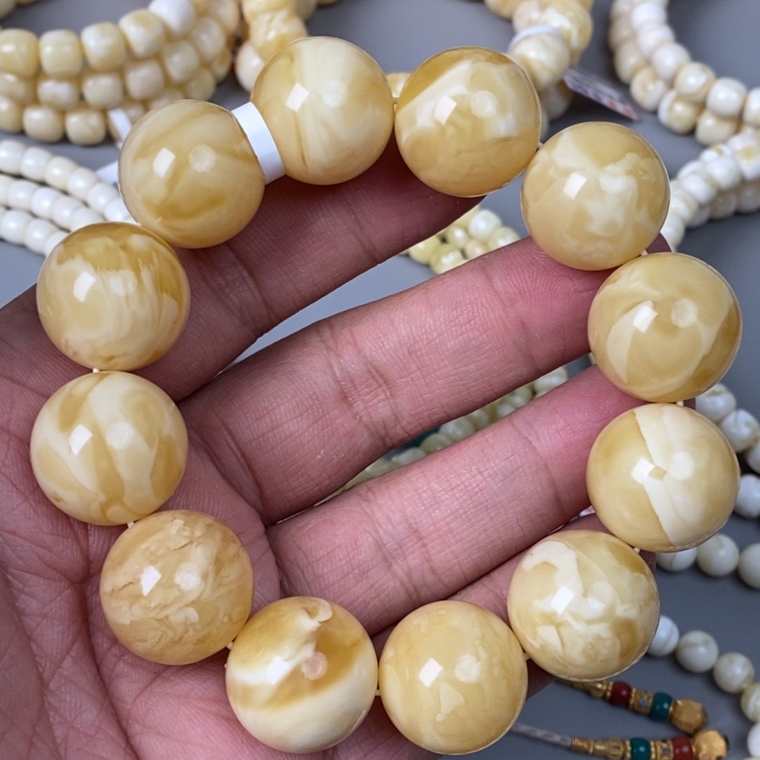 琥珀珠宝奇石未镶嵌20+mm