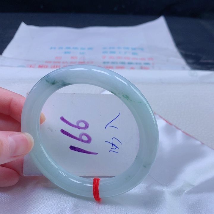 翡翠手镯未镶嵌57585758575857