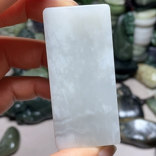 未镶嵌和田玉（糖玉）珠宝半成品