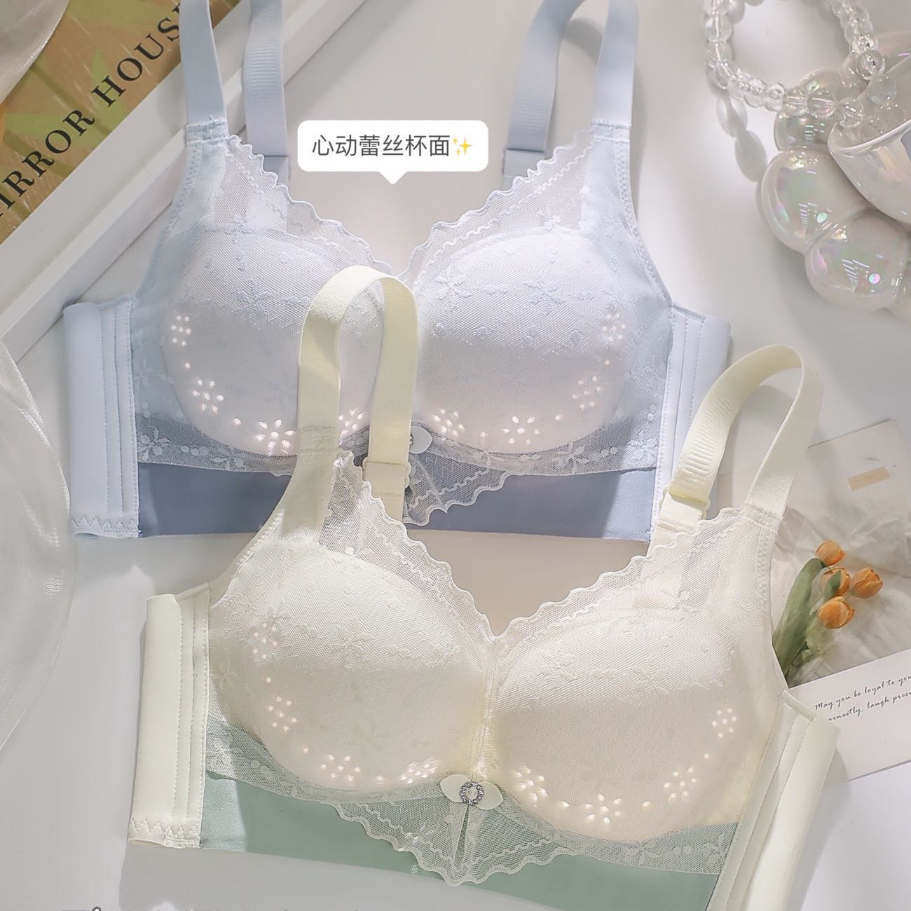 2756内衣女洞洞杯薄款透气舒适聚拢防下垂无钢圈性感蕾丝文胸罩