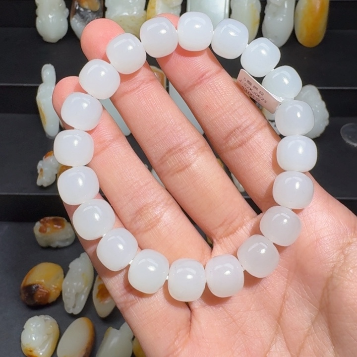 和田玉（子料）颈饰未镶嵌