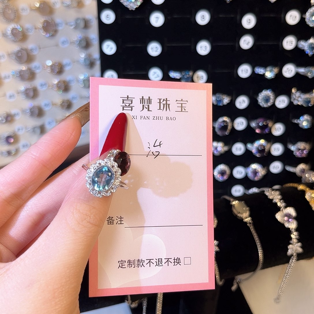 托帕石戒指银S925镶嵌治****们