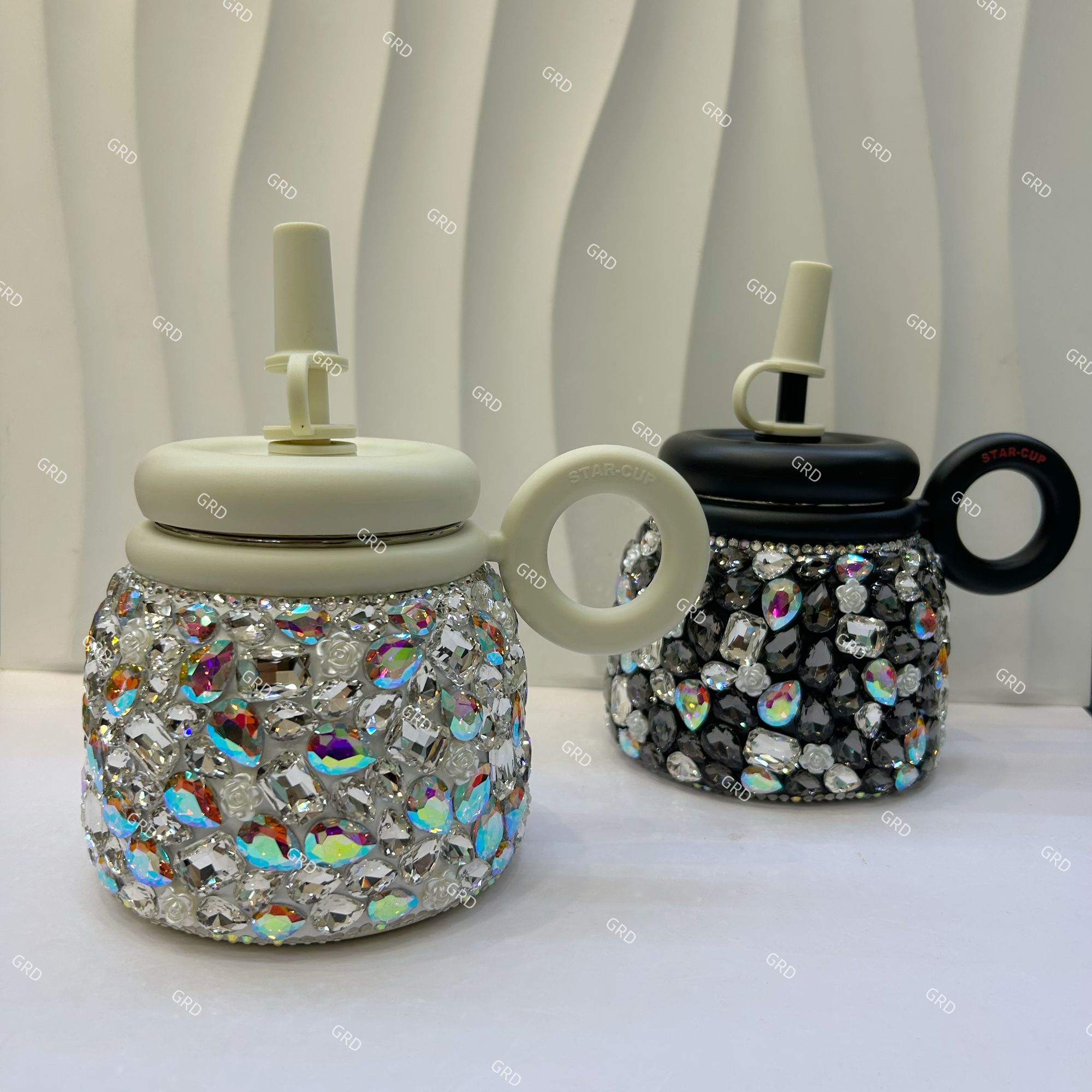 重工轻奢手工镶嵌满钻保温杯316内胆不锈钢650毫升手提办公杯礼物