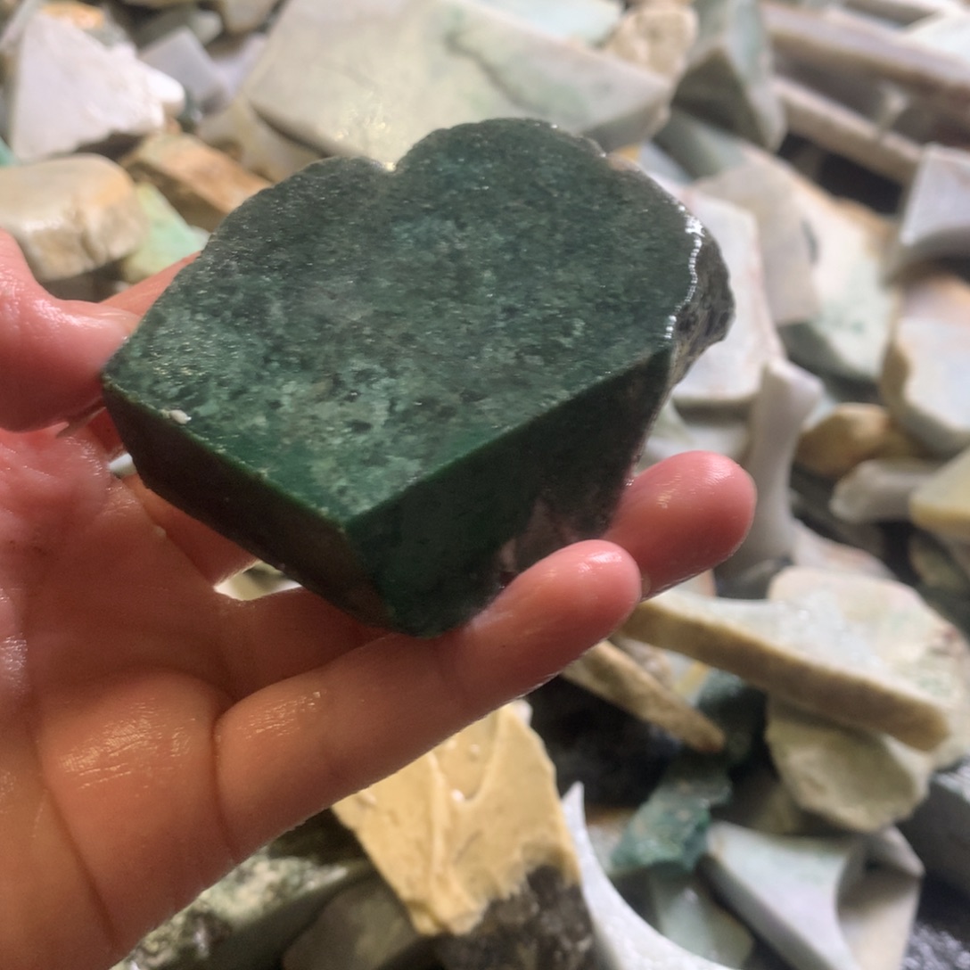 翡翠颈饰未镶嵌缅甸翡翠