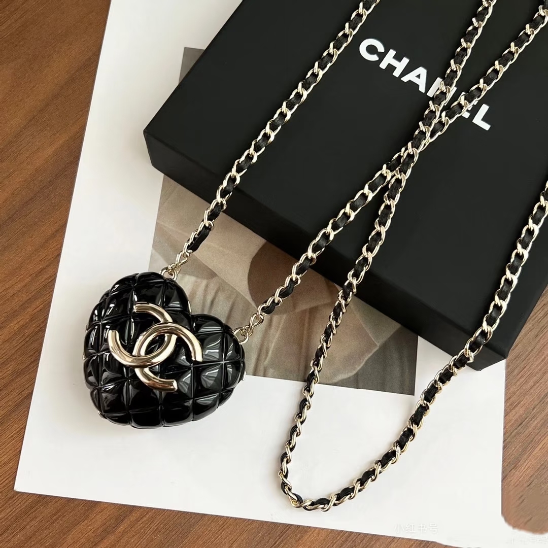 未使用 Chanel/香奈儿 项链黑色桃心腰链精致时尚