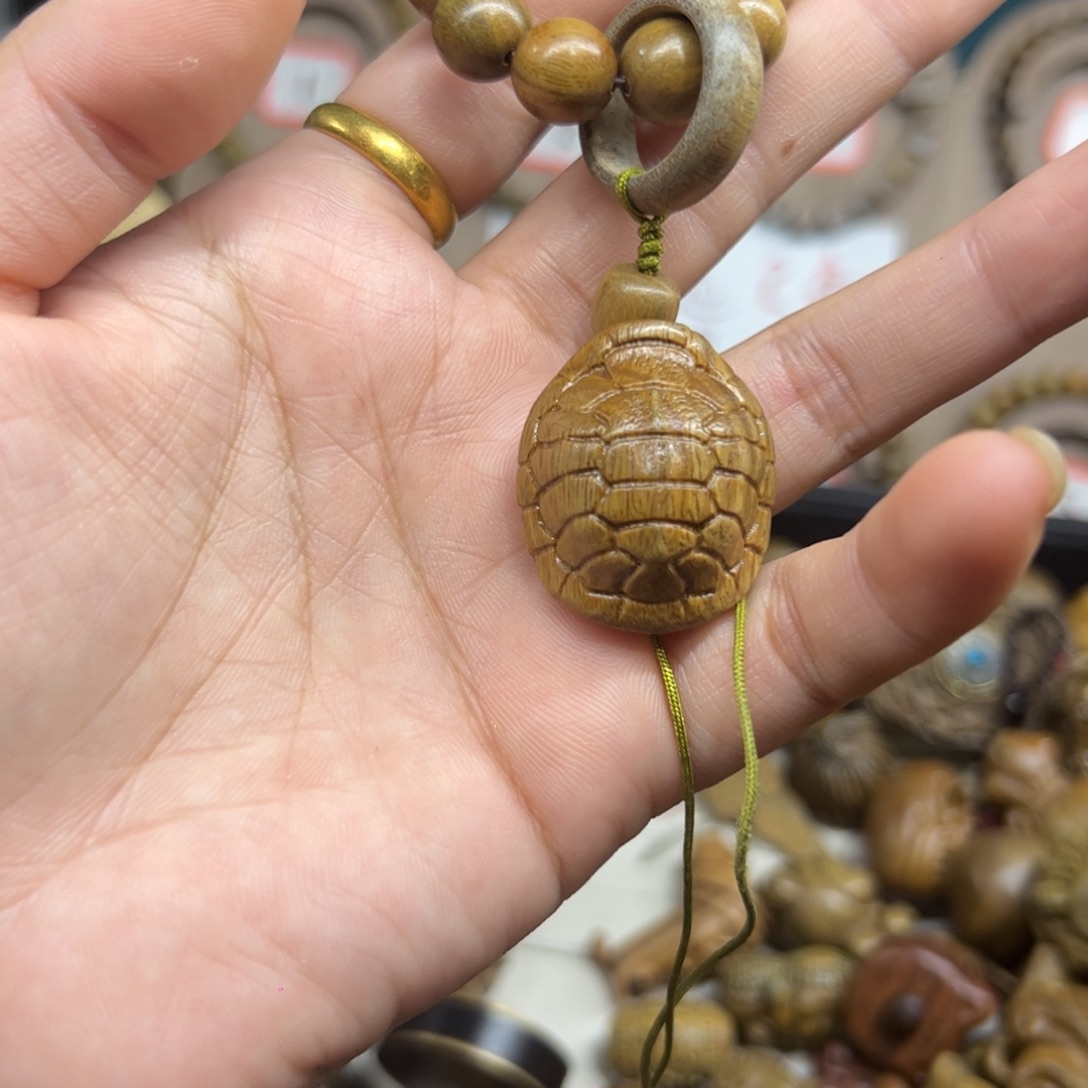 维腊木（绿檀）无事牌