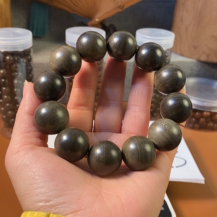 老山檀香老山檀香微瑕阴沉2.0