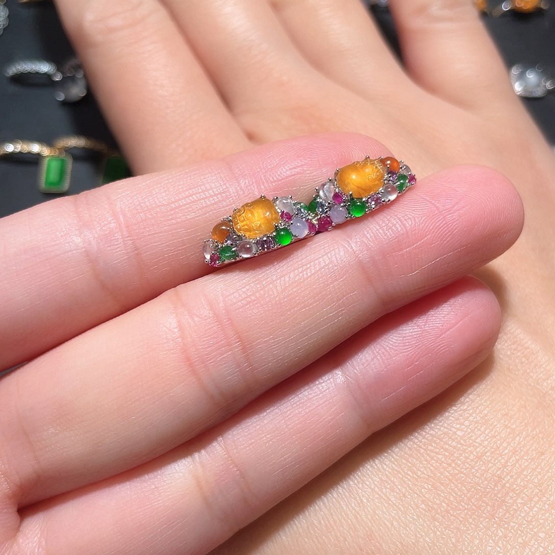 翡翠耳饰18K金镶嵌习**麻多宝