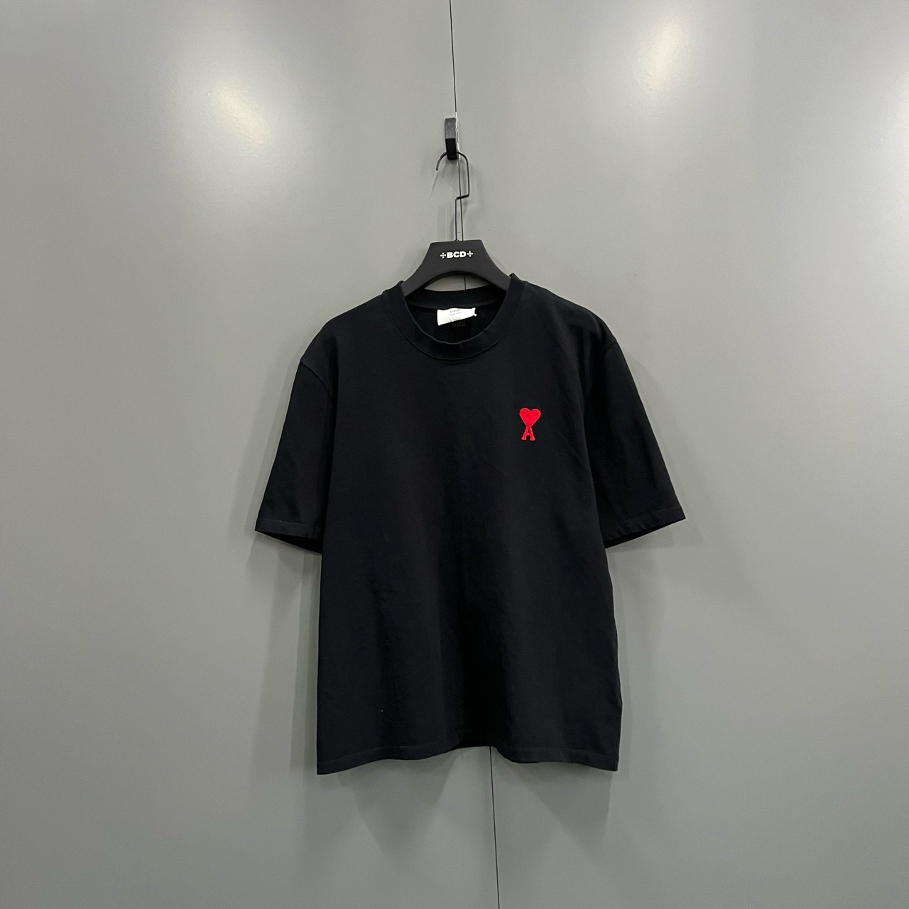（jp）一口AMIPARIS 黑色爱心短袖 XL码/98新/4550