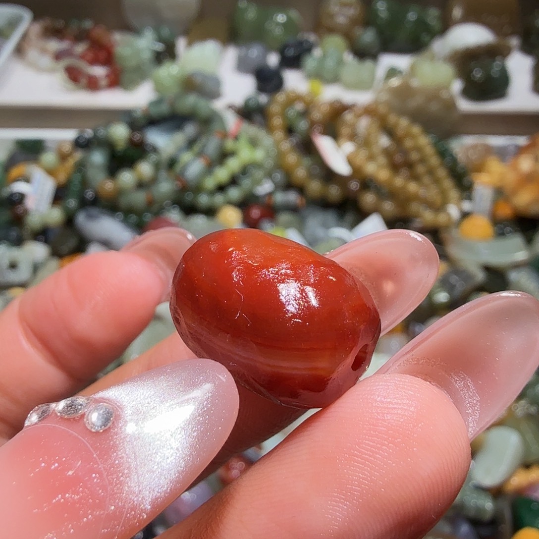 和田玉未镶嵌珠宝奇石