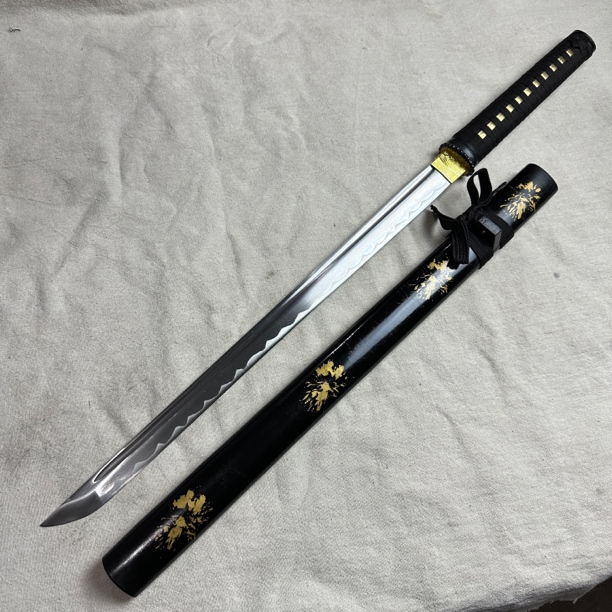 3036 龙泉昊天宝剑高锰钢实木漆鞘未开刃