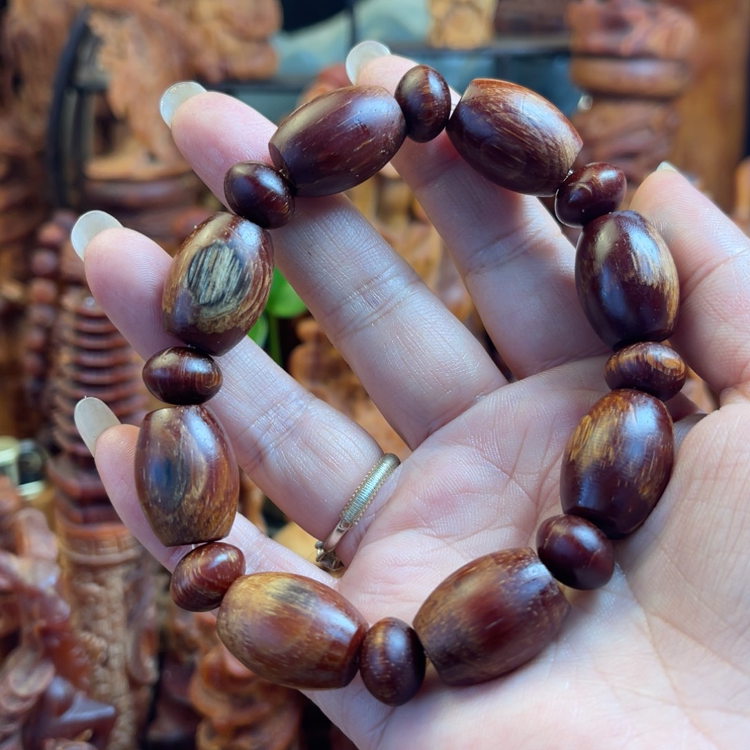 其他松木（琥珀木）瑕