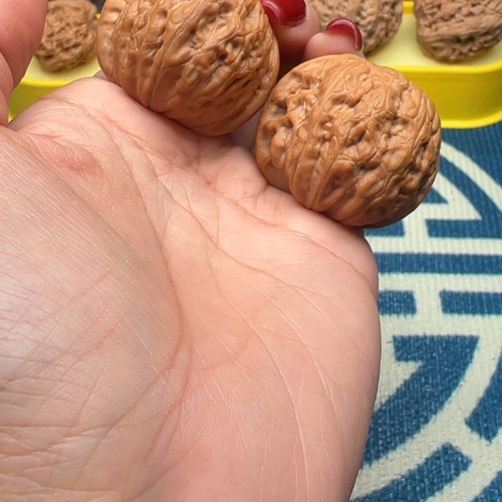 吊坠桃核文玩铁锤