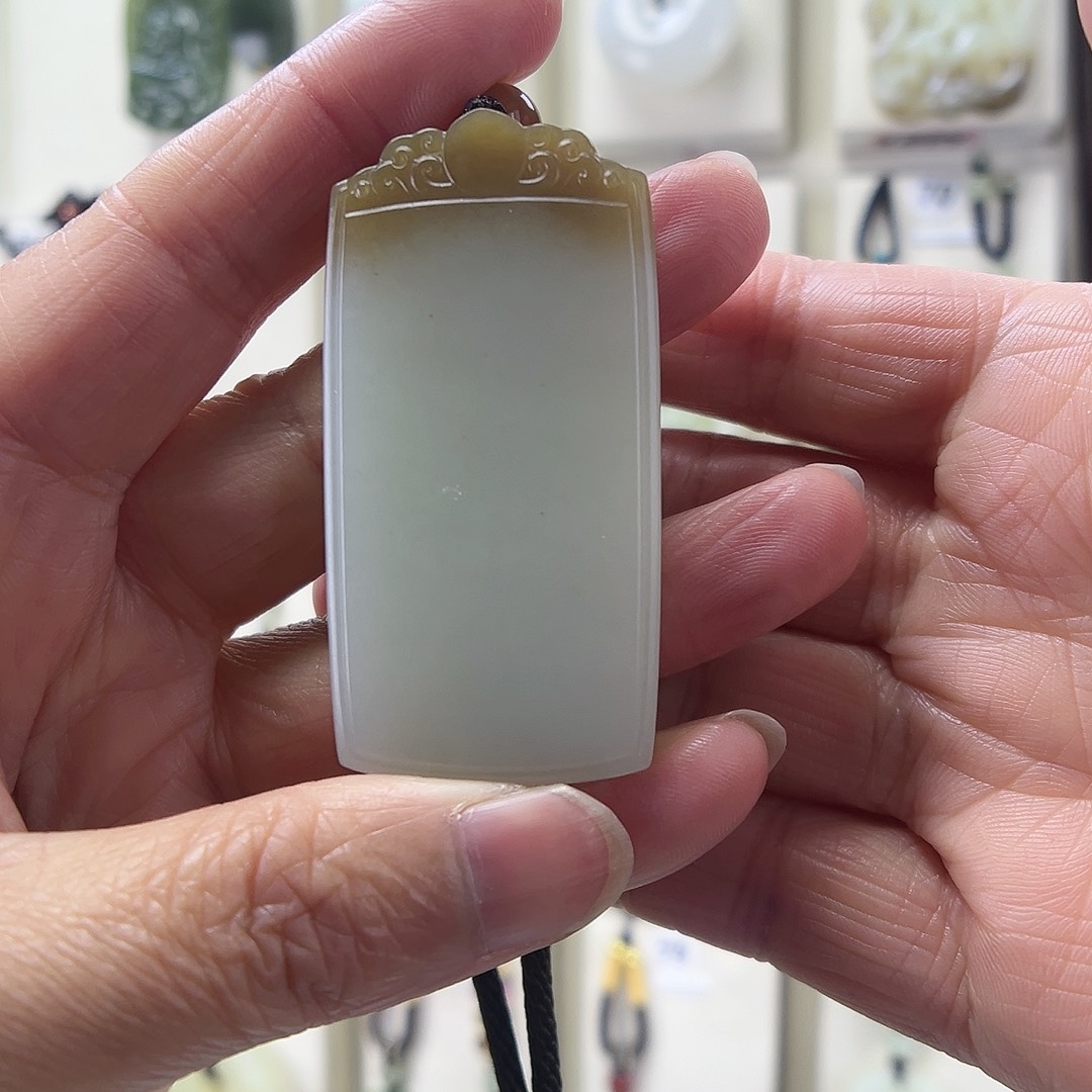 ❀***❀和田玉未镶嵌颈饰