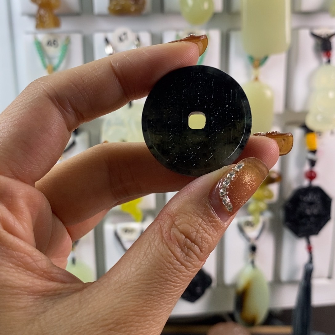 蛇纹石玉颈饰未镶嵌209