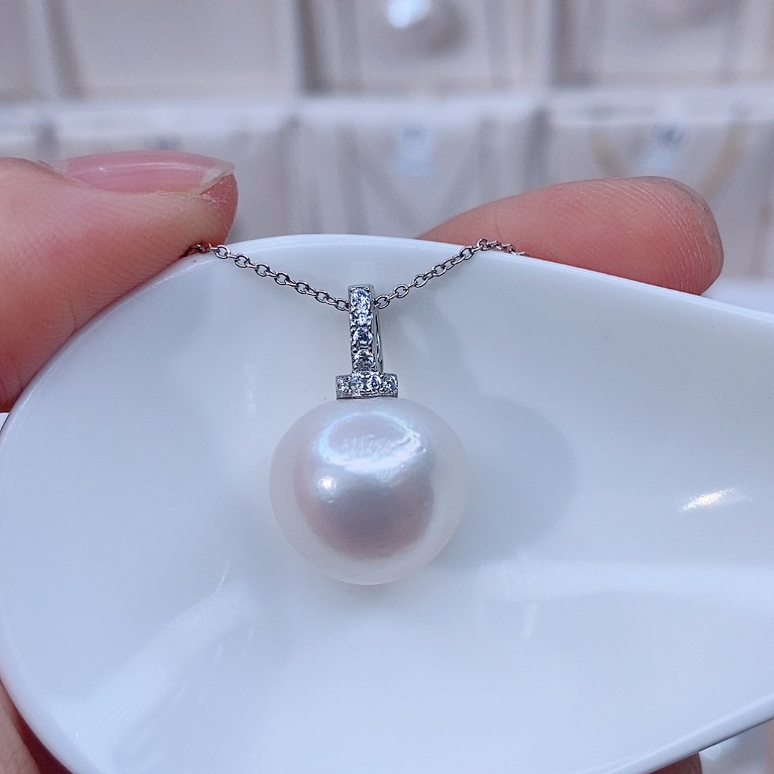 颈饰银S925镶嵌淡水珍珠