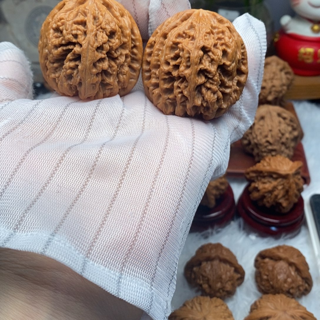 藏***锋吊坠文玩核桃46尺寸粗筋