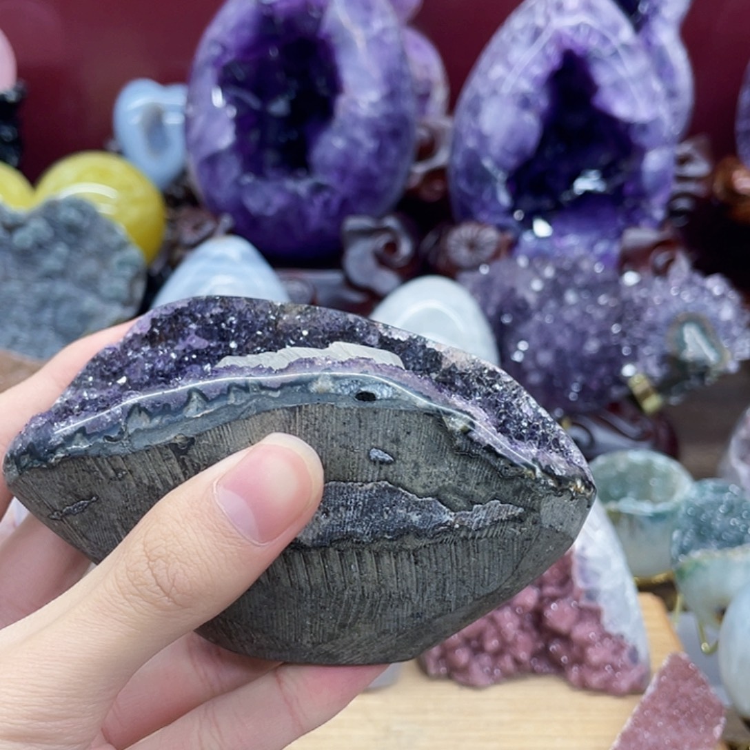 紫晶大型摆件（非配饰）未镶嵌