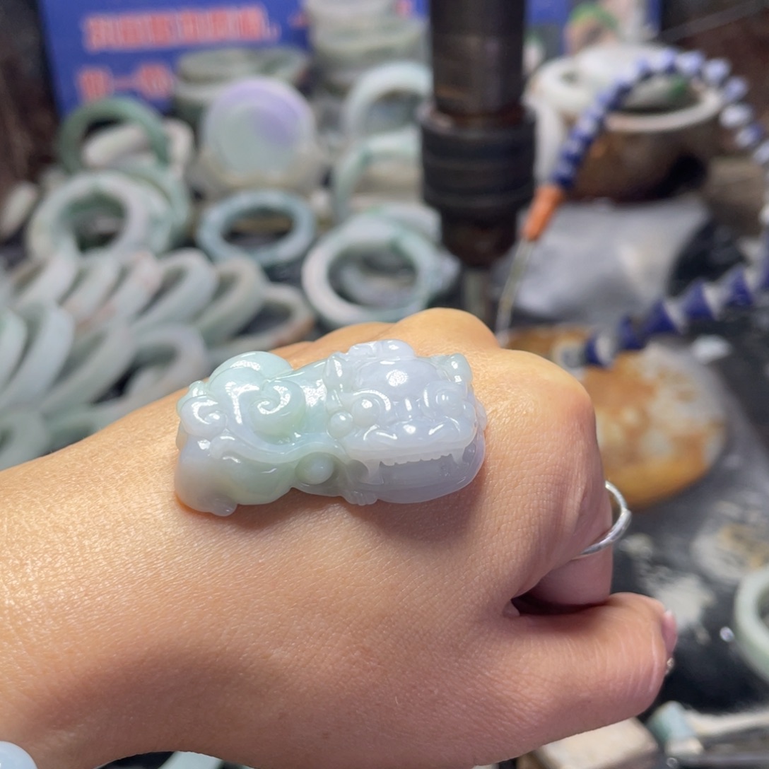 颈饰未镶嵌翡翠冷*