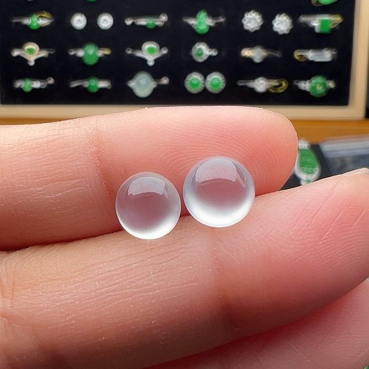 翡翠未镶嵌颈饰蛋7.4