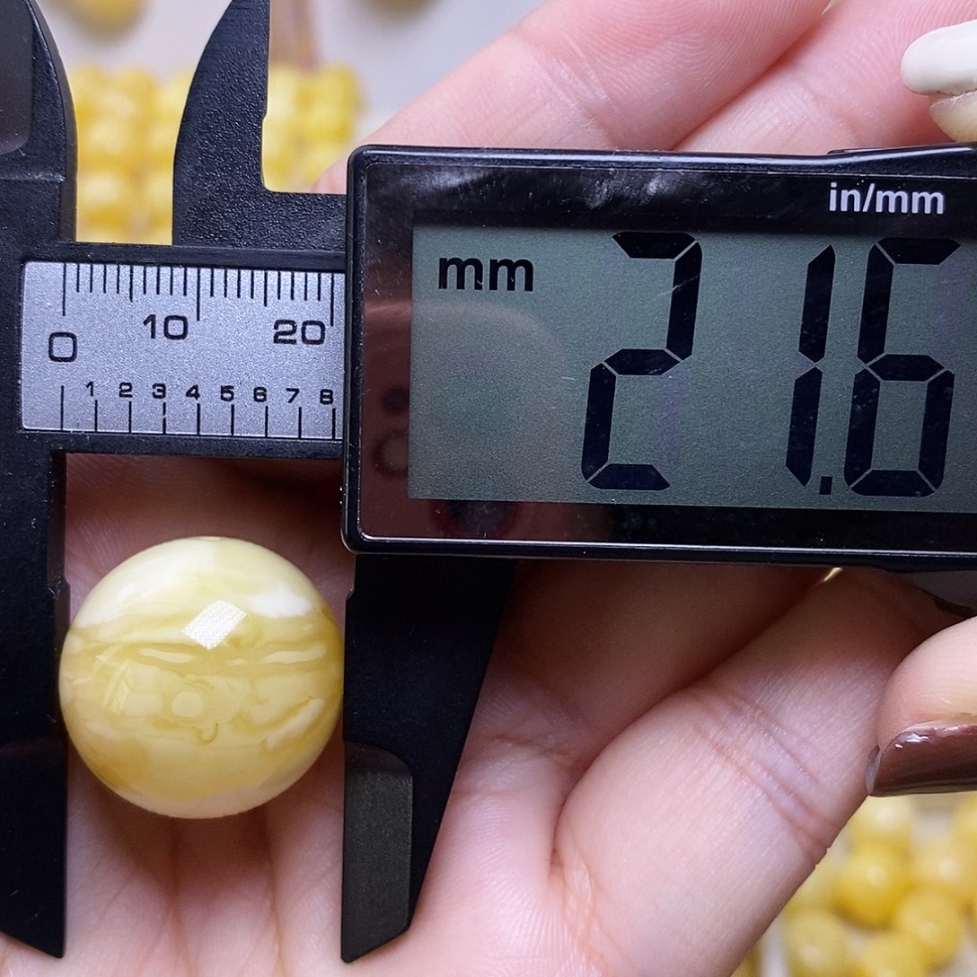 裸石琥珀未镶嵌蜜蜡圆珠