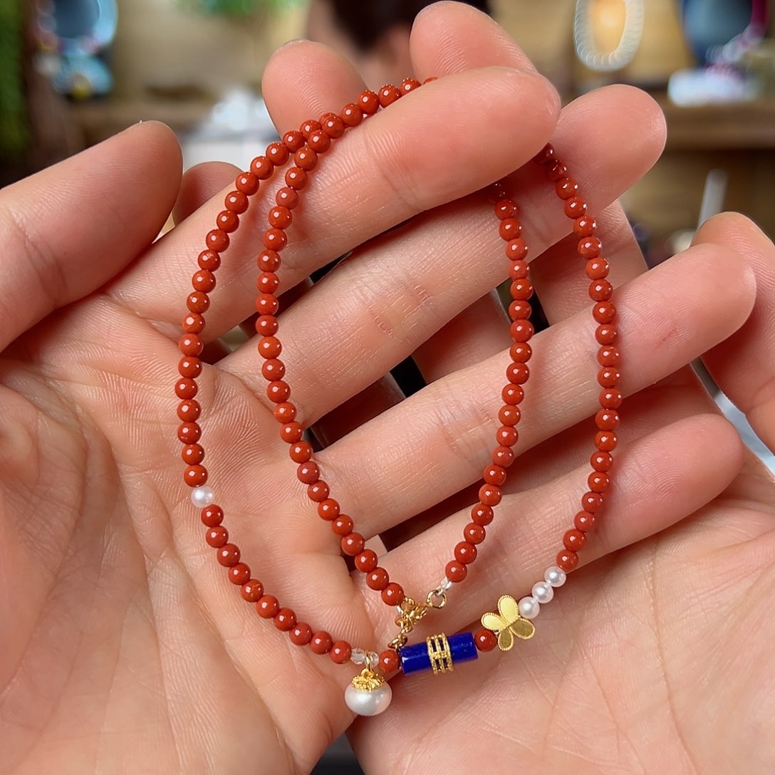 南红玛瑙颈饰未镶嵌