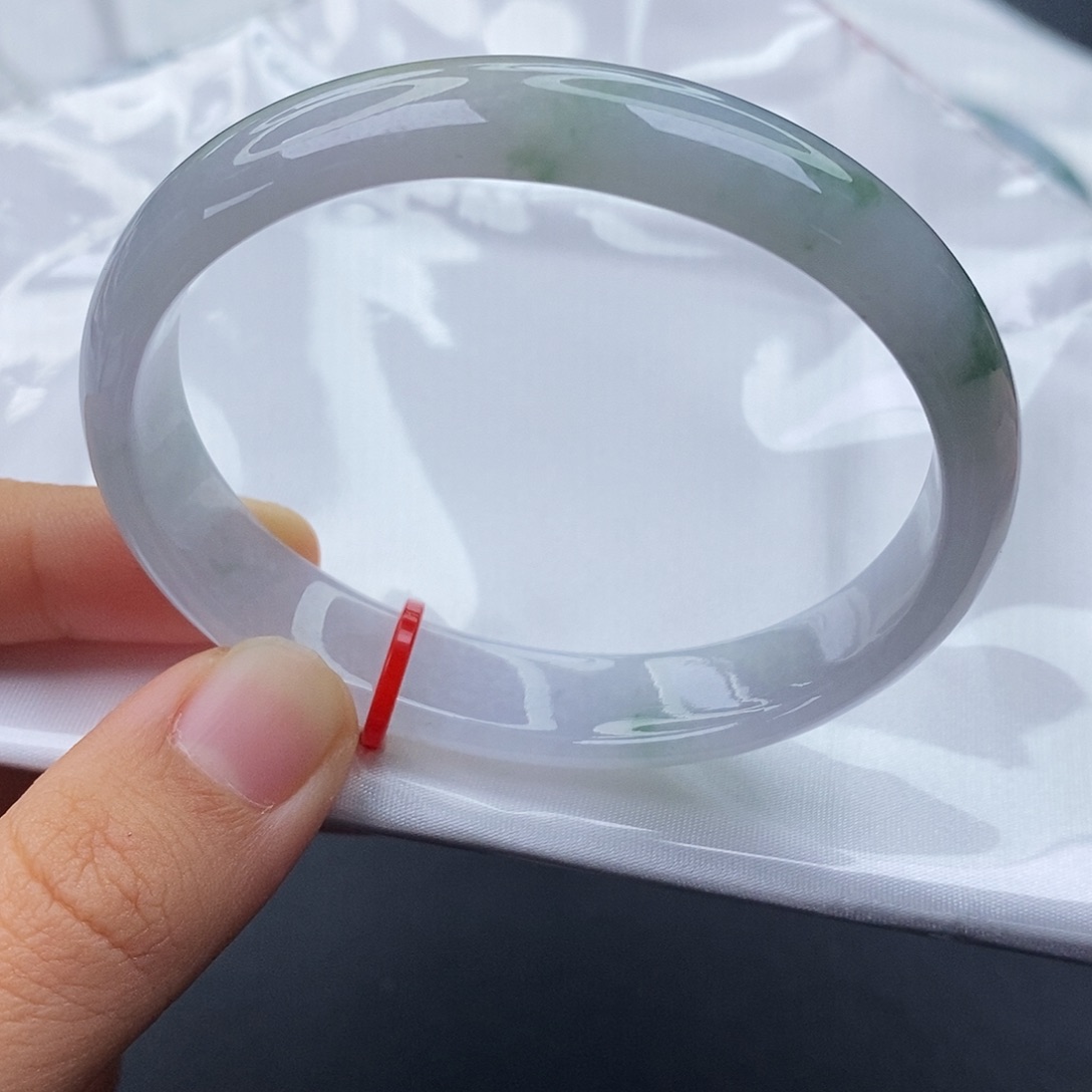 翡翠未镶嵌手镯（贵妃镯）58贵妃