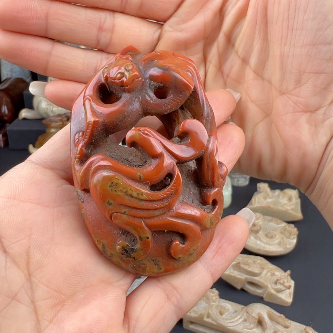 和田玉挂件未镶嵌好**荐