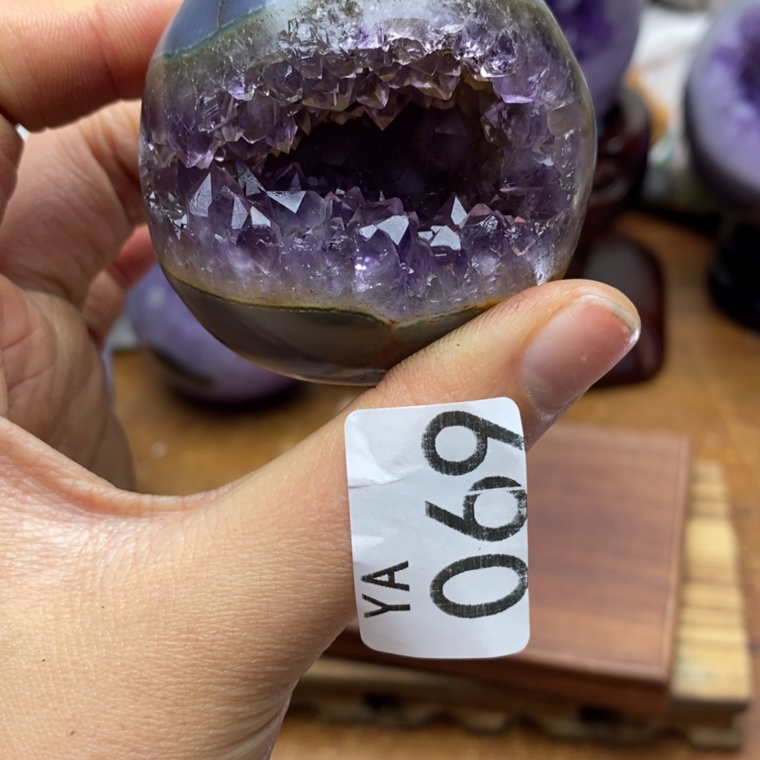 水晶大型摆件（非配饰）未镶嵌