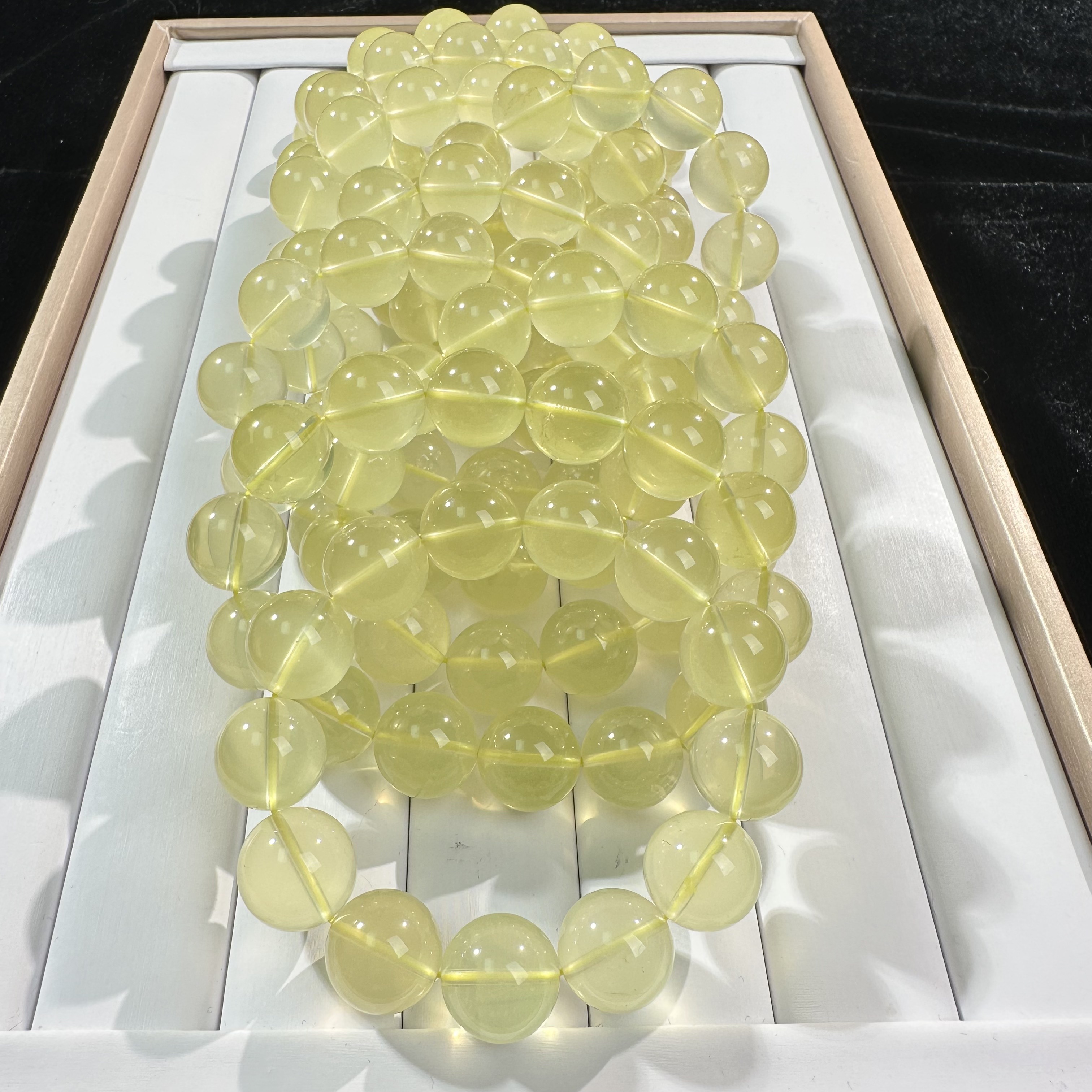 “臻品” 奶黄泡泡 果冻体柠檬黄水晶手串 XSJ-1003 （多样性发一）