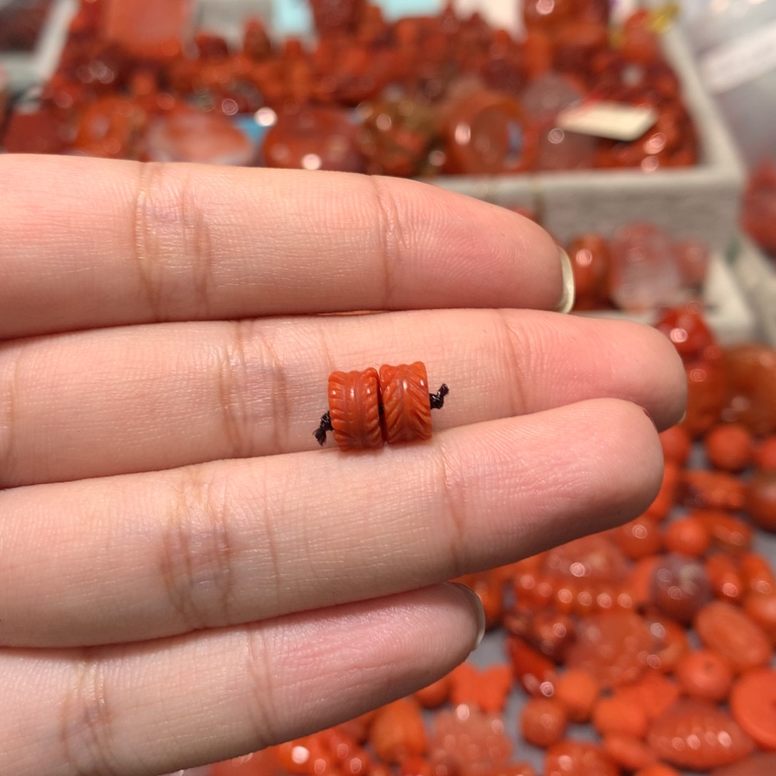 【闪购商品】未镶嵌配饰南红玛瑙飞***子