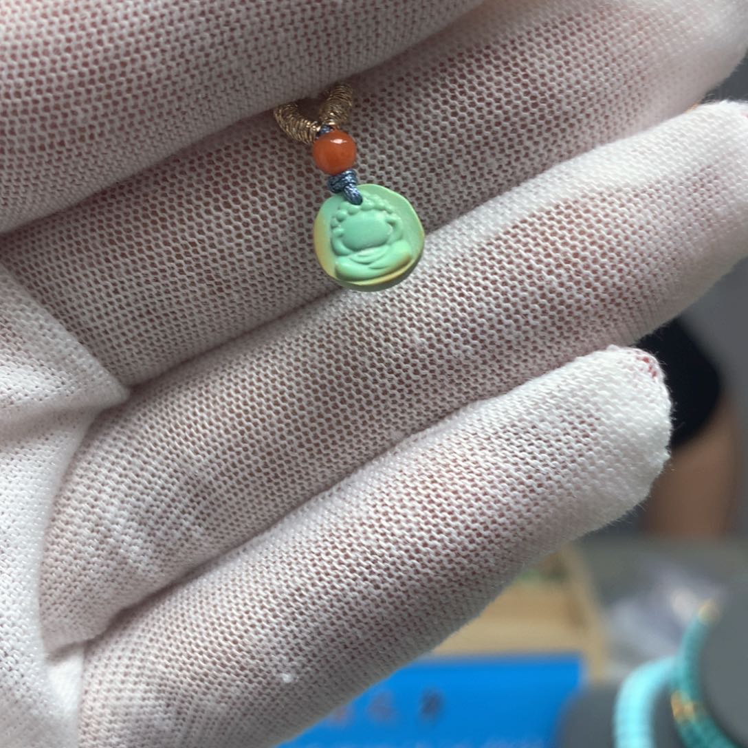 绿松石未镶嵌挂件