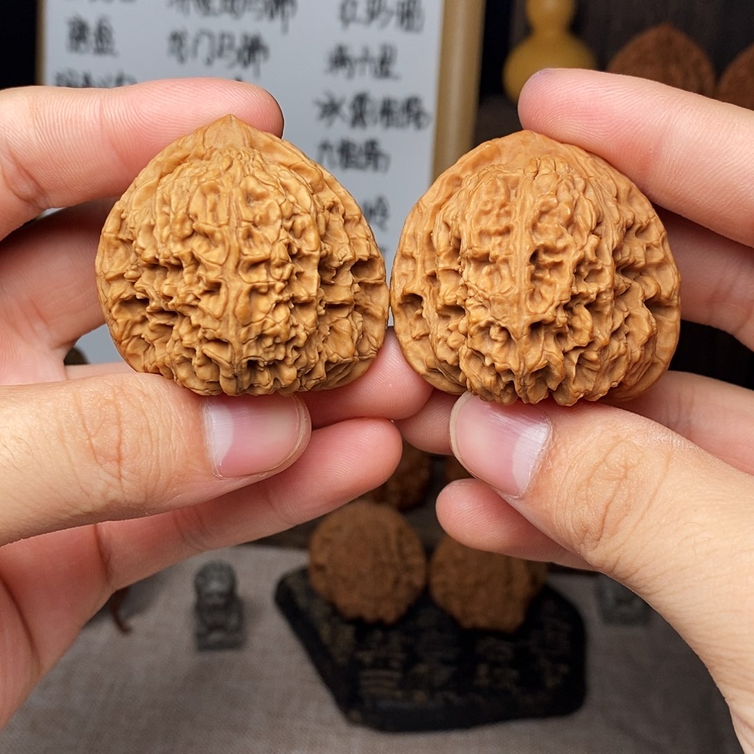 吊坠文玩核桃南疆石